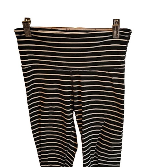 Athleta Elation Virasana Pants - Picture 2 of 5